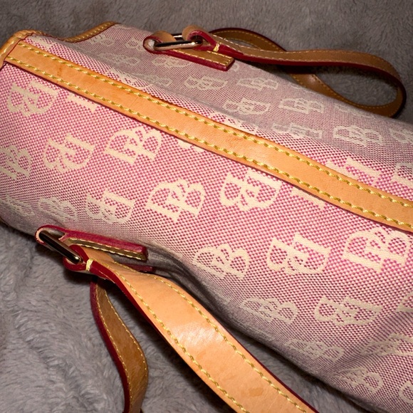 Dooney & bourke pink bucket bag - Picture 9 of 11